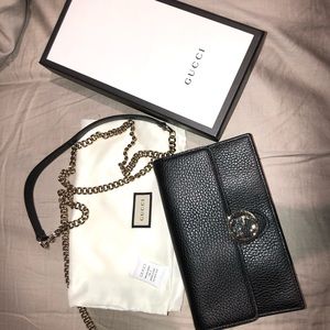 Gucci black pebbled leather crossbody bag